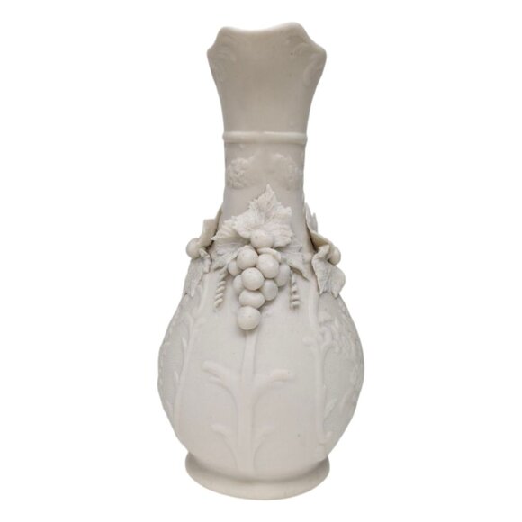 Vtg Embossed Relief Ewer Jug Cream Grape Vine Molded  7" Parian Ware Porcelain - Picture 5 of 10